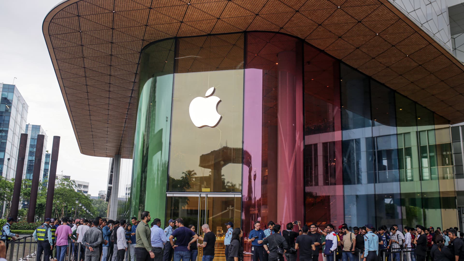 Apple has challenged India’s anti-trust body over a potential $38 billion fine